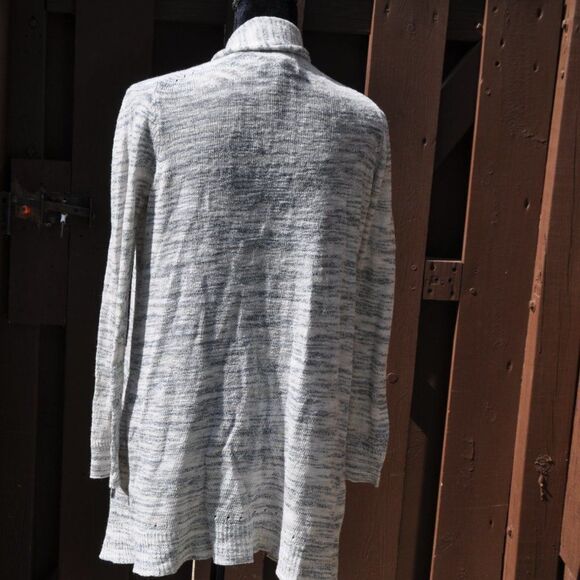 Michael Stars XS Heather Gray & Beige Light Weight Knit Cardigan Sweater - Picture 3 of 3